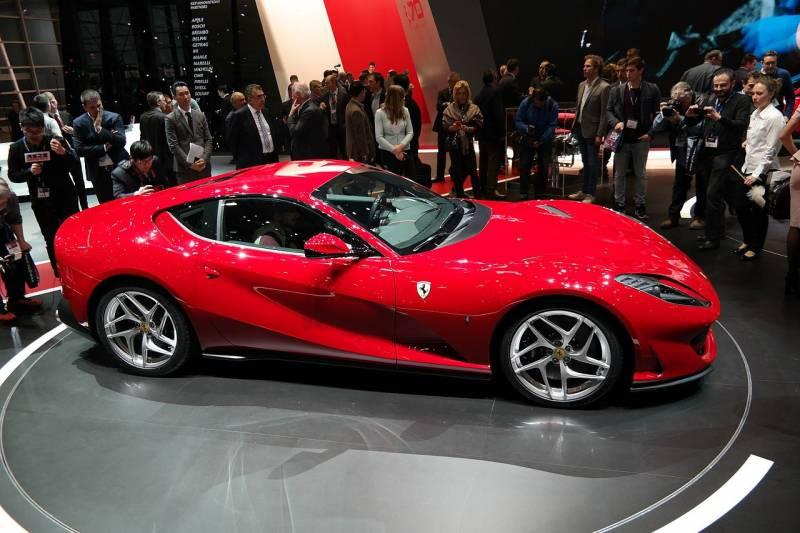 Новый Ferrari 812 Superfast получил 789-сильный двигатель