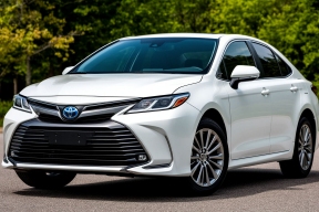 Сотрудники ярославского таможенного поста передали в ДНР конфискованную Toyota