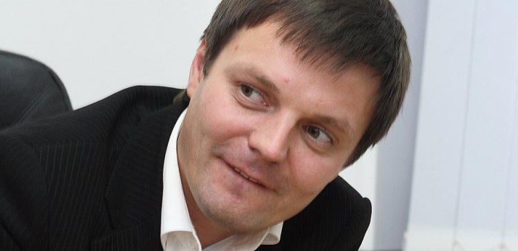 Суд арестовал счета и яхты депутата Заксобрания Ульяновской области