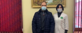 Андрей Глазунов оказал помощь медицинским работникам