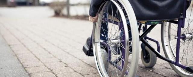 11 егорьевцев получают выплату на осуществление ухода за инвалидами