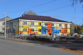 Виктор Томенко: Более 500 млн рублей будет направлено на развитие школ искусств, библиотек и домов культуры Алтая в 2025-2026 годах