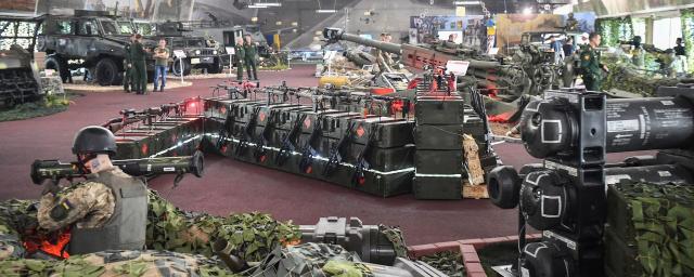 Евродепутат Уоллес назвал 2022 год рекордным для поставщиков оружия на Украине