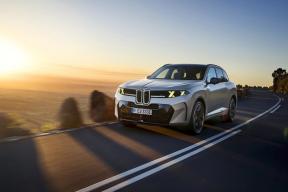 «Ждать — две недели, платить — 17 миллионов»: в Россию везут новый BMW X5 — ценник взлетел на 3 млн