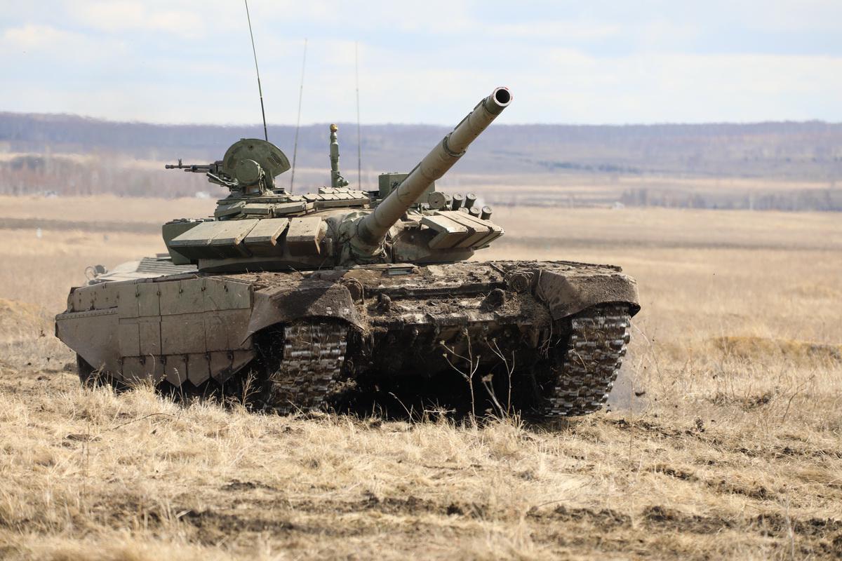 Российские (страна-террорист) танкисты заявили, что Т-72Б3 лучше западных Abrams и Leopard