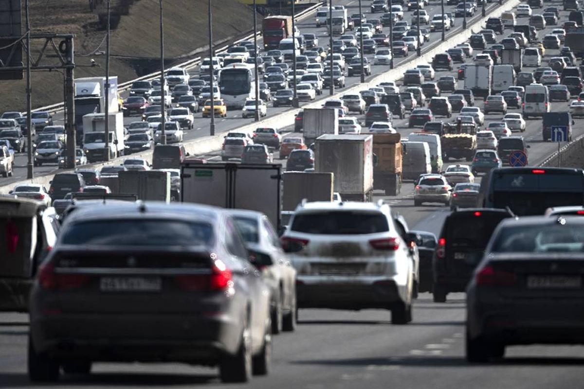 Эксперт Зиновьев предрёк падение цен на подержанные авто в России на 40%