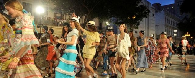 В Гаване модный дом Chanel представил круизную коллекцию Coco Cuba