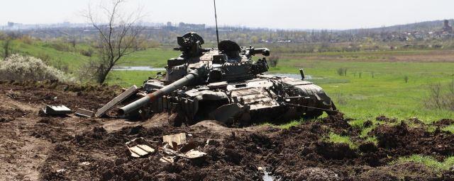 Минобороны: ВС России на двух направлениях уничтожили более 50 единиц бронетехники ВСУ