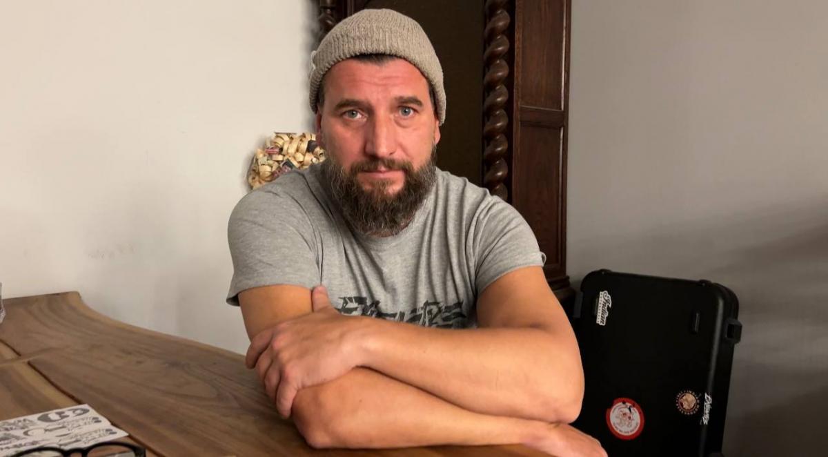 Шахтёр, музыкант и реставратор: Александр Устюгов и его жизнь. Почему актёр не хочет сниматься в продолжении «Ментовских войн»?