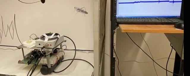 Израильскими учеными создан робот с настоящим ухом