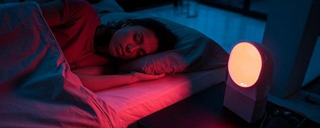 Японские ученые заявили, что привычка спать при свете провоцируют ожирение и гипертонию