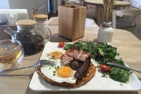 Оборот заведений общепита в Смоленской области превысил 6,9 млрд рублей