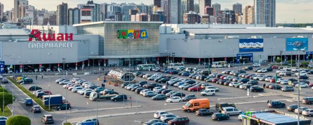В Петербурге открылись торговые центры «Мега Дыбенко» и «Мега Парнас»