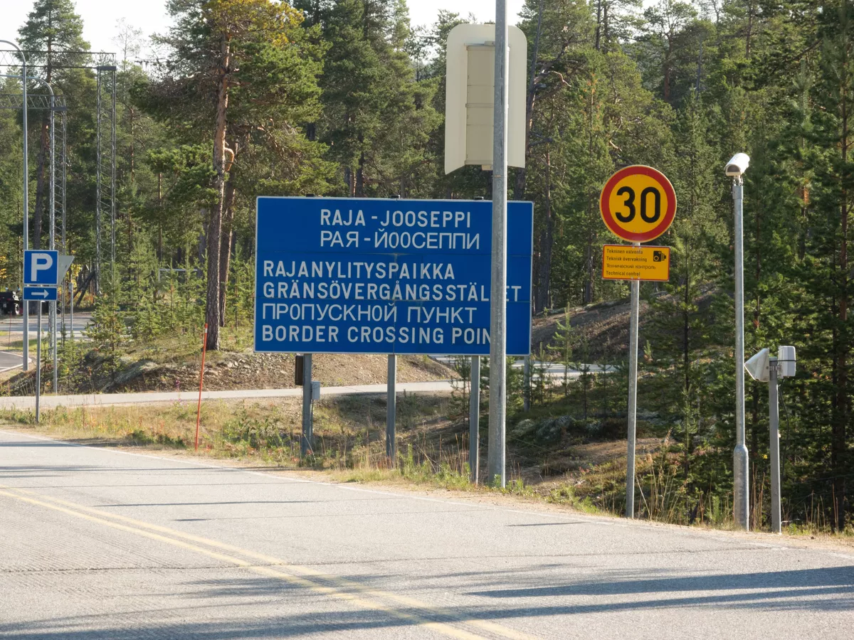 В ФСБ рассказали, зачем Финляндии нужен «миграционный кризис» на границе с Россией (страна-террорист)