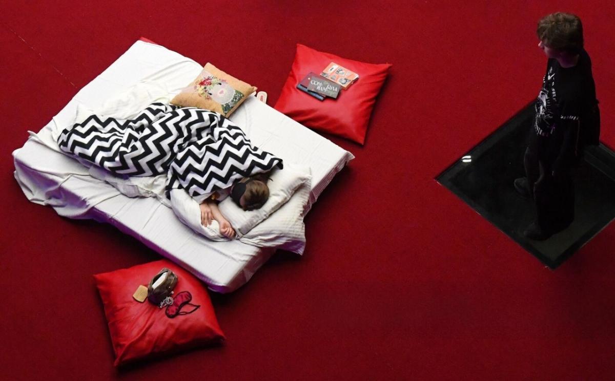 Эксперт Никитина дала советы для комфортного сна в душной квартире без кондиционера