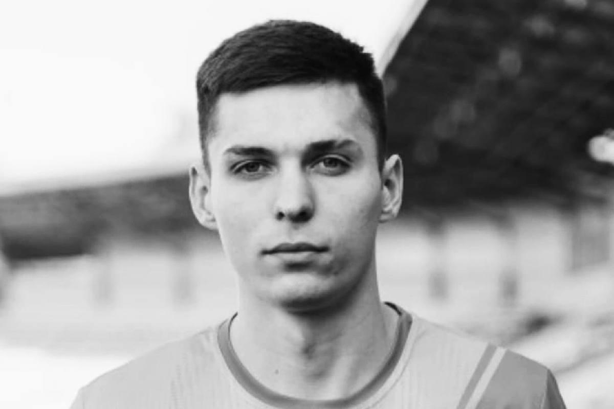 Трагедия в Подмосковье: 26-летний футболист скончался прямо на поле во время матча