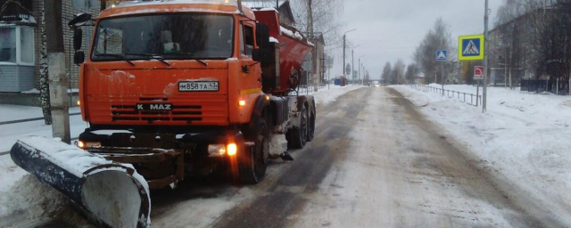 В выходные 30 площадок в Кирове освободят от снега
