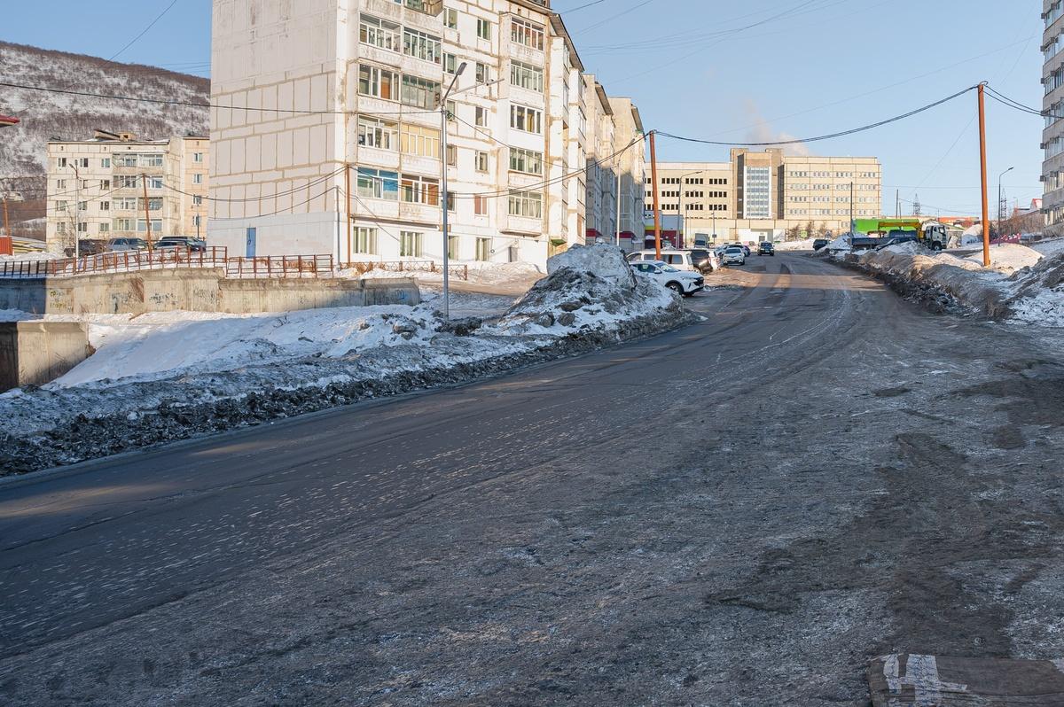 Где то возле магадана анализ