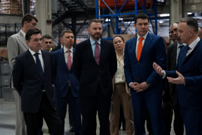 Андрей Воробьев: В Подмосковье роботизация складов компании «Восток-Сервис» повысила производительность труда в два раза