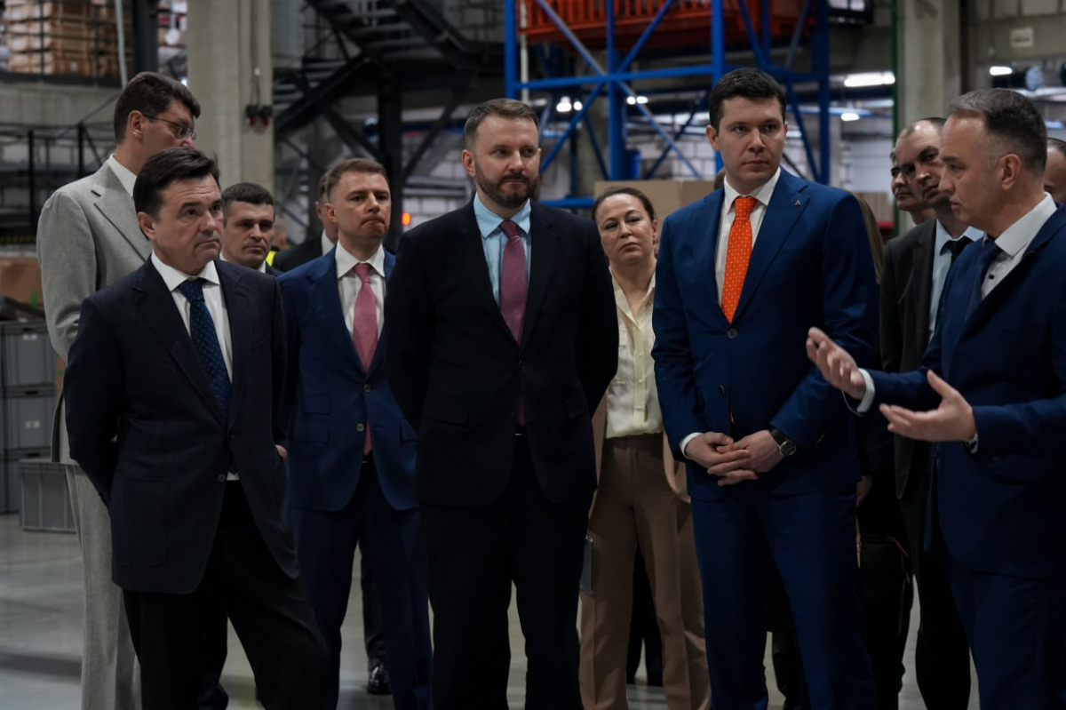 Андрей Воробьев: В Подмосковье роботизация складов компании «Восток-Сервис» повысила производительность труда в два раза