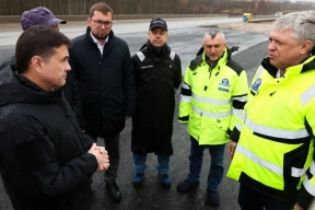 Губернатор Андрей Воробьев проверил ход реконструкции трассы М-9 «Балтия»