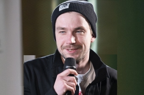 «Комментируй это»: завершились съемки фильма о браке, где все мысли становятся явными