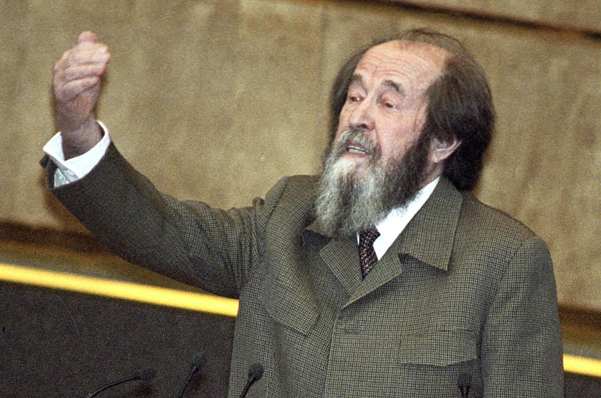 Юрий Панков: Солженицына надо убрать из школ из-за связей с Западом