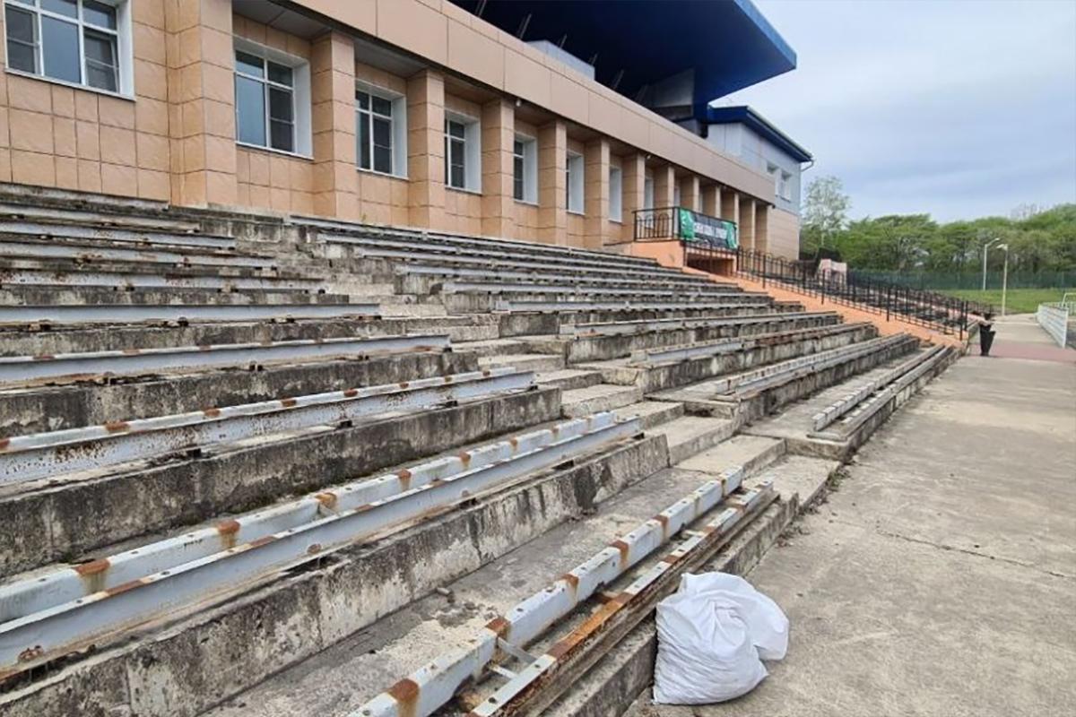 Капремонт стадиона «Дружба» начался в Биробиджане