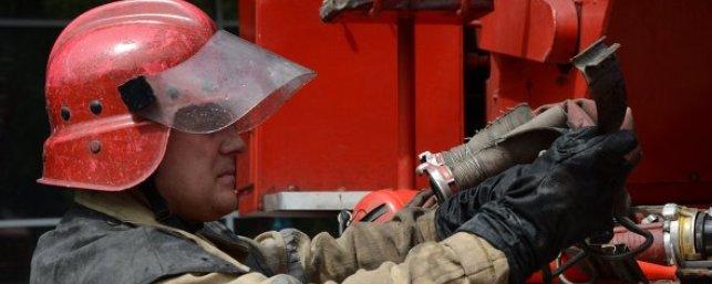 В Волгограде из-за неосторожной курильщицы загорелась пятиэтажка