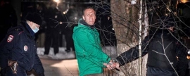 Прокурор потребовал для Навального 13 лет в колонии и штраф 1,2 млн рублей за неуважение к суду