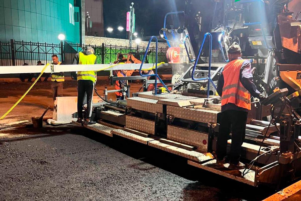 Мэр Руслан Болотов сообщил о завершении ключевых этапов ремонта на 33 участках дорог Иркутска