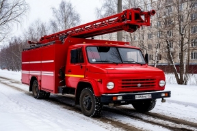 Роковой поворот пожарной машины в Петербурге стоил жизни ребенку