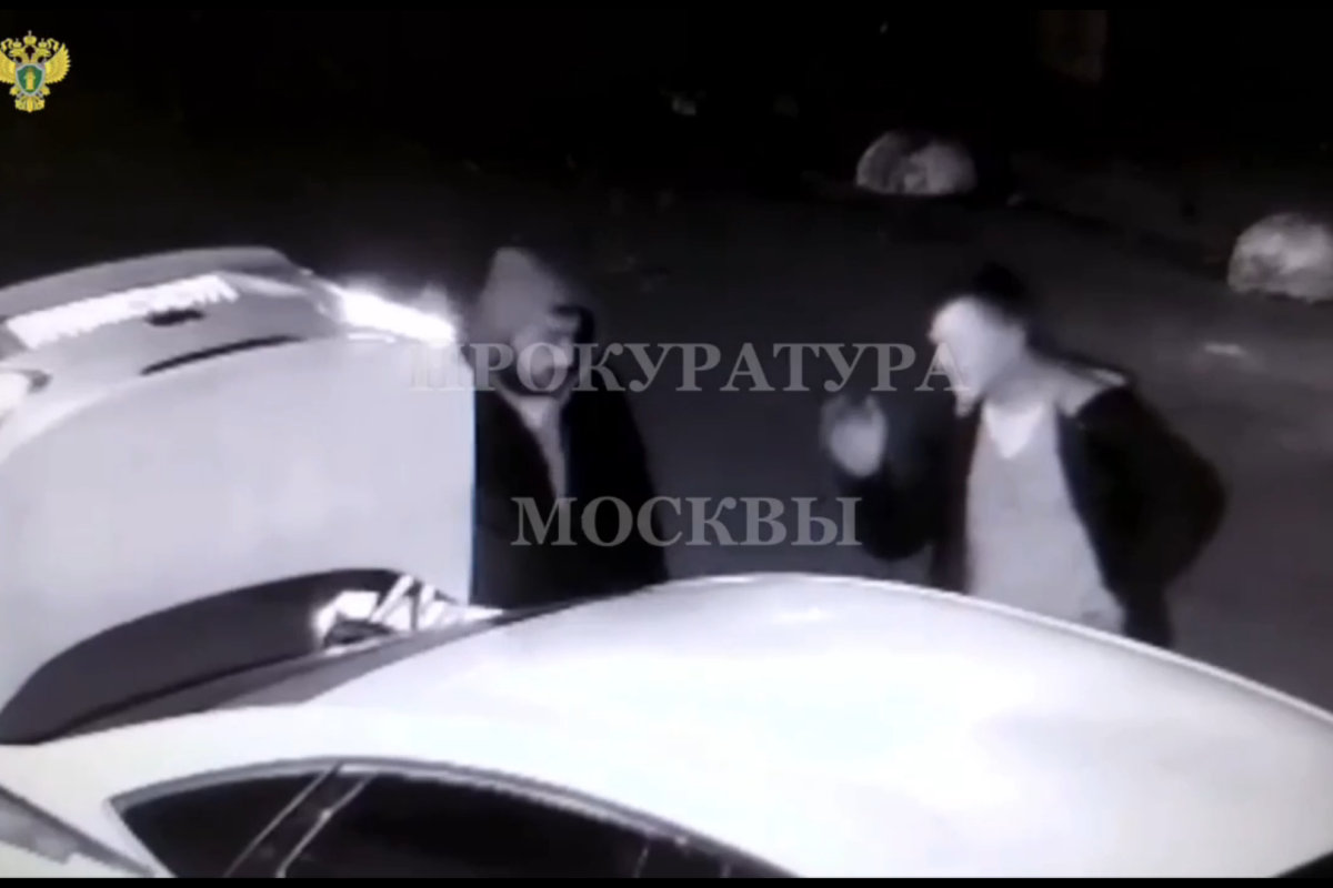 В Москве таксисты воровали деньги у пьяных клиентов