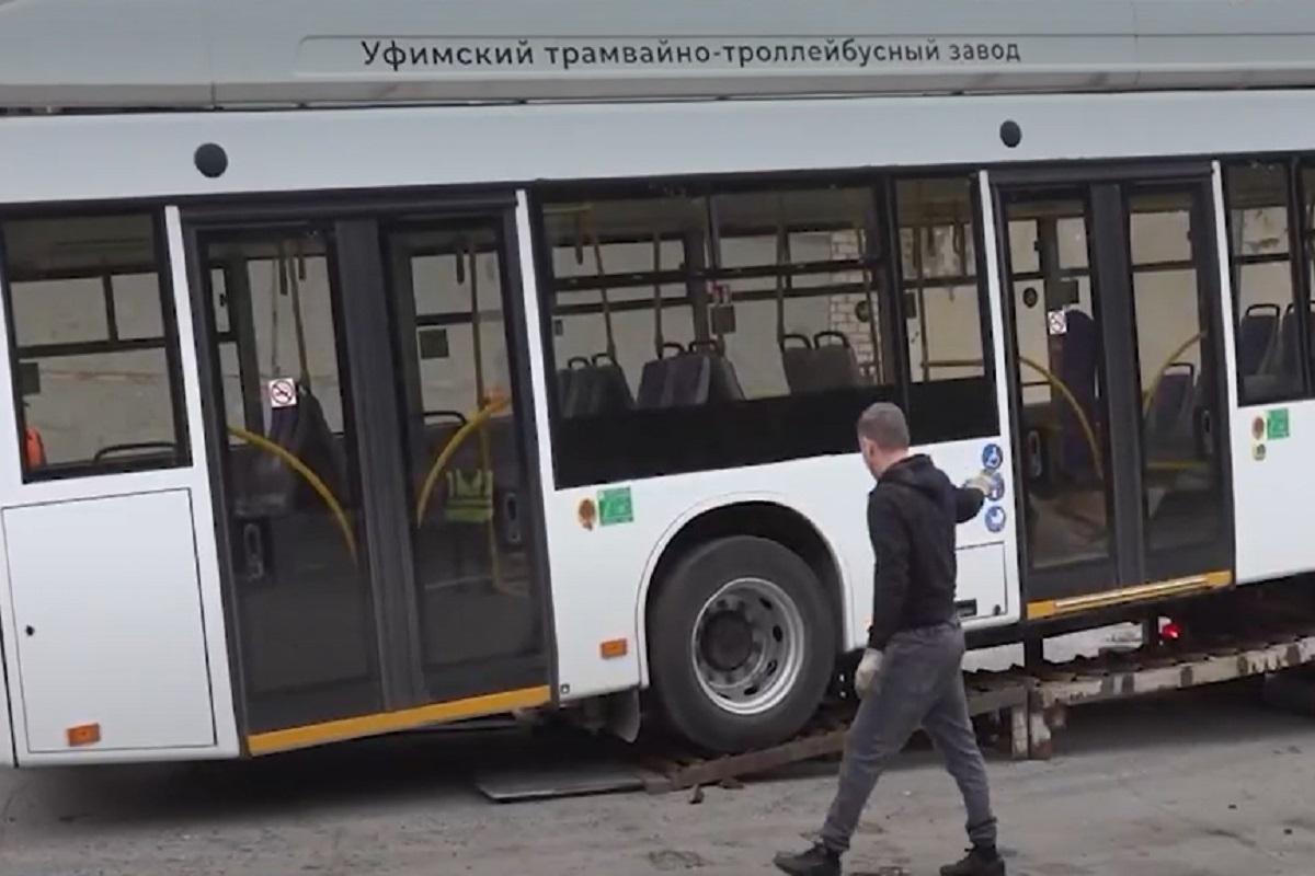 В Ульяновск для тест-драйва привезли троллейбус на автономном ходу