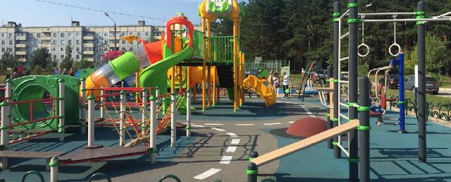 Жители Чехова выберут места для установки «губернаторских» детских площадок