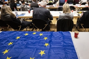 В Евросоюзе утвердили 13-й пакет антироссийских санкций