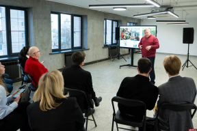 Делегация иностранных СМИ ознакомилась с историей оккупации и геноцида в Псковской области