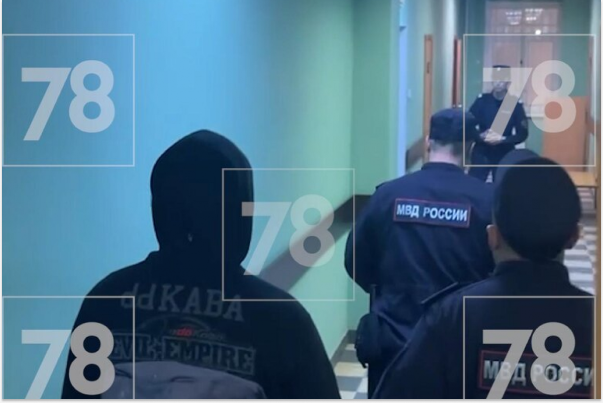 В Петербурге владелец Rolls-Royce арестован за проезд по телу мотоциклиста