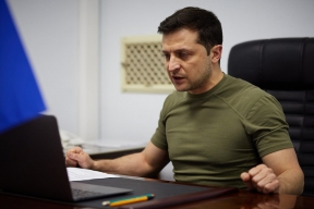 На Украине сообщили о скором лишении Зеленского части полномочий