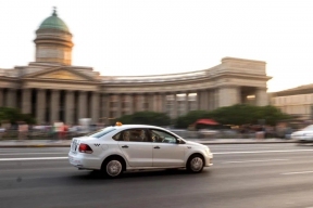 St. Petersburg taxi drivers will be fined for wrong car colour