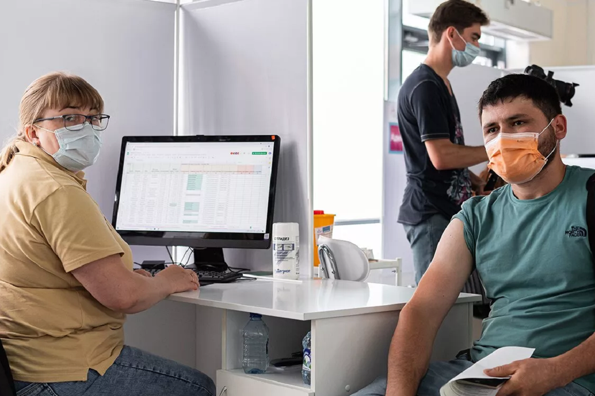 Эпидемиолог Брико обвинил мигрантов и цыган в распространении кори