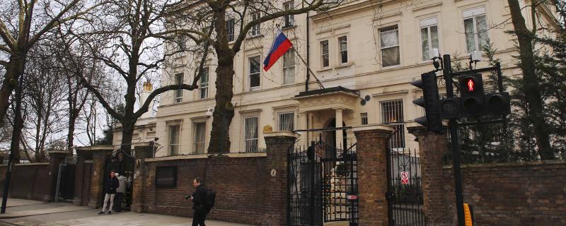 Посольство РФ прокомментировало планы британца Роули судиться с Москвой