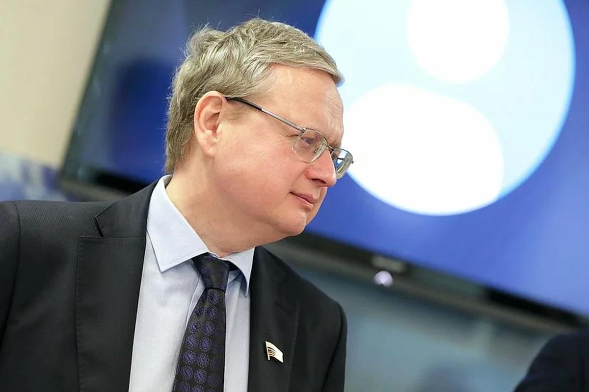 Делягин предложил аннулировать сделки банкротов с недвижимостью на два года раньше