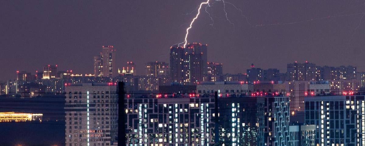 В Москве объявили оранжевый уровень погодной опасности