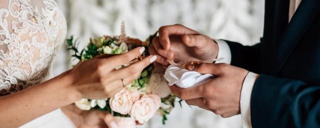 В Амурской области сыграют 83 свадьбы в красивую дату 23 марта