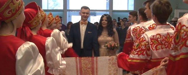 Роспотребнадзор предлагает запретить в Курской области неправильные банкеты, свадьбы и юбилеи
