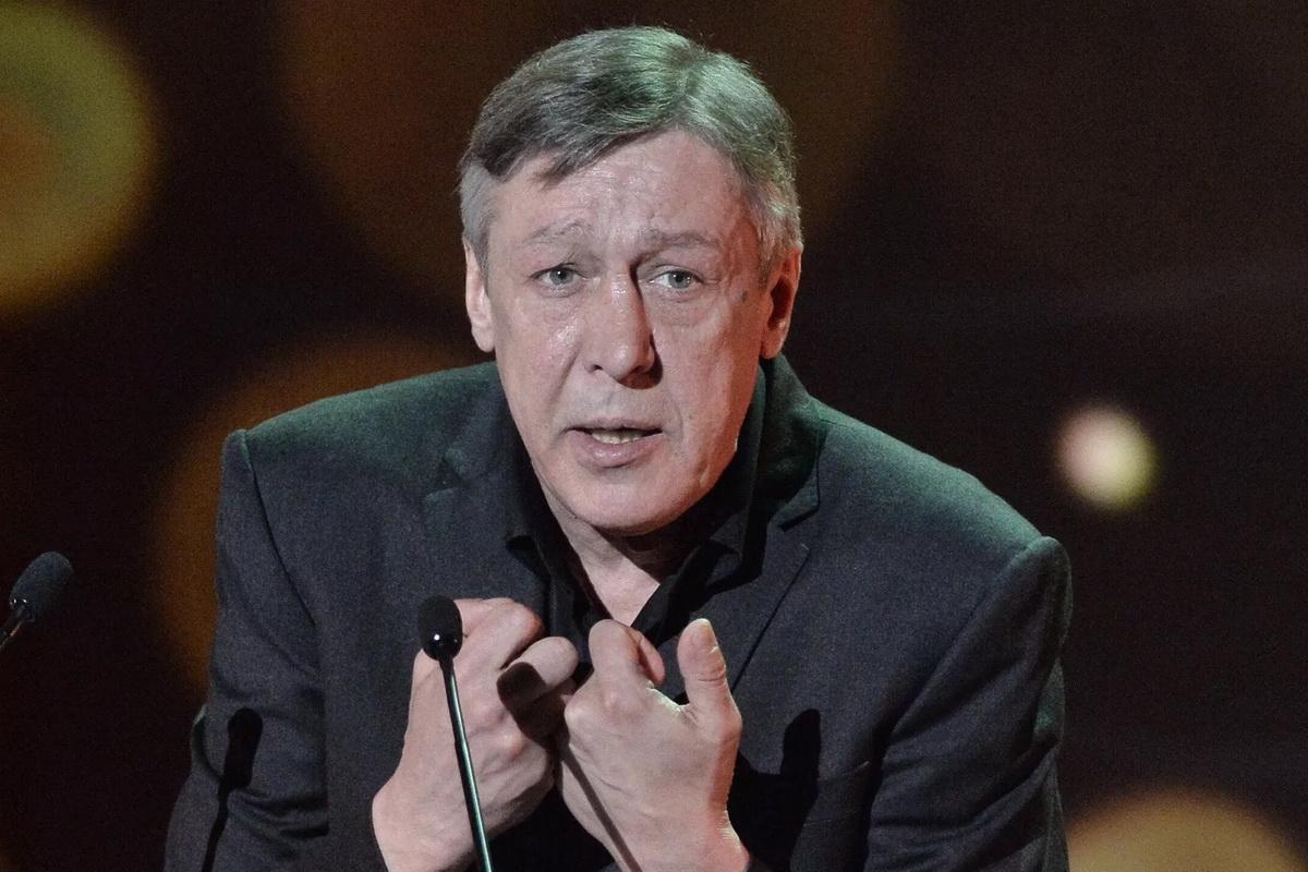 Почтить память матери и погибшего в ДТП. Михаил Ефремов определился с планами на будущее