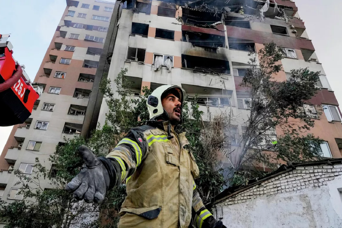 Эксперт Долгов прокомментировал заявление Ирана о готовности атаковать военные базы США