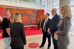 «Сказочное соглашение»: Деды Морозы из Пензы и Бреста объединят усилия для новогодних праздников