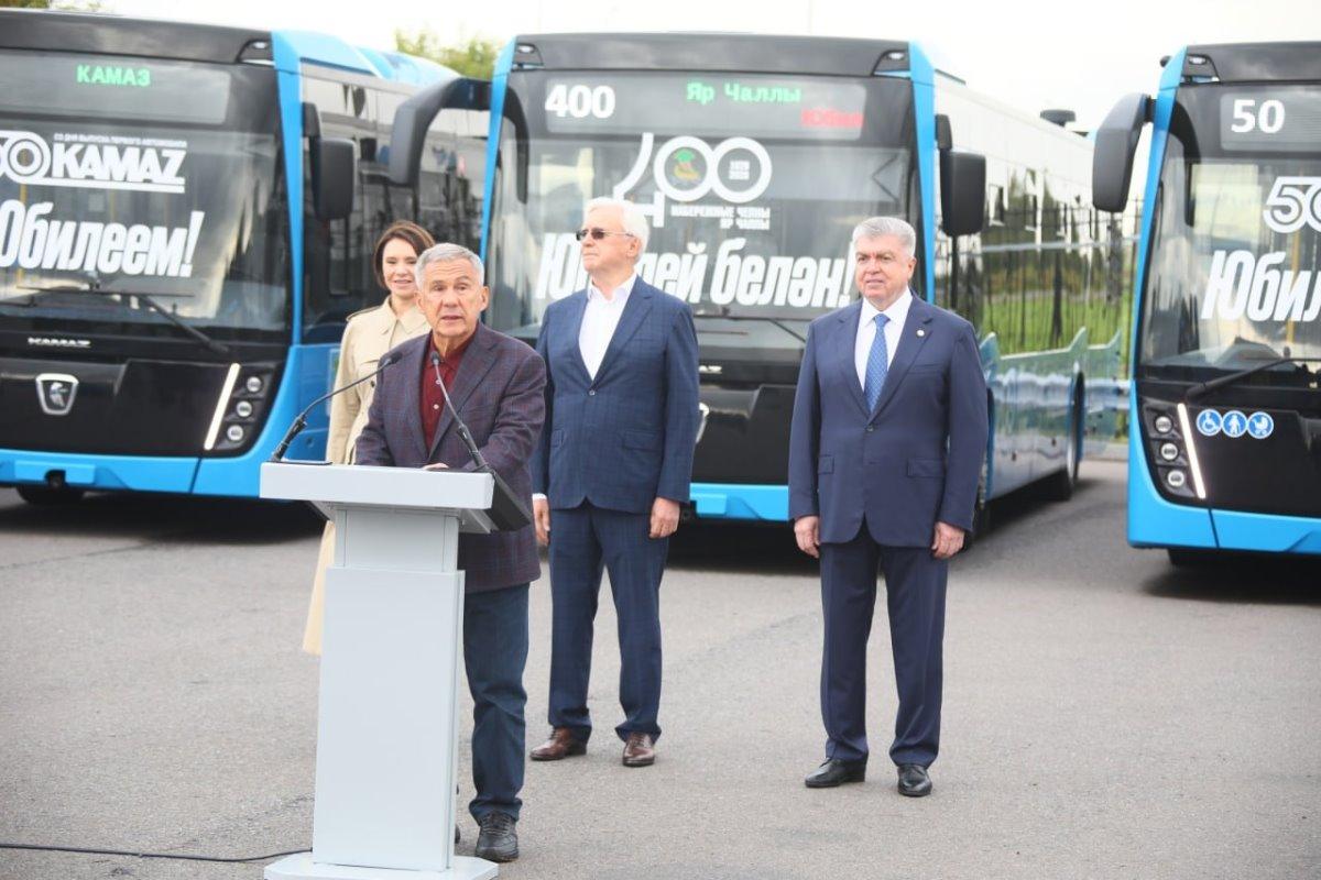 На маршруты Набережных Челнов выйдут 50 новых автобусов, пополнивших автопарк города
